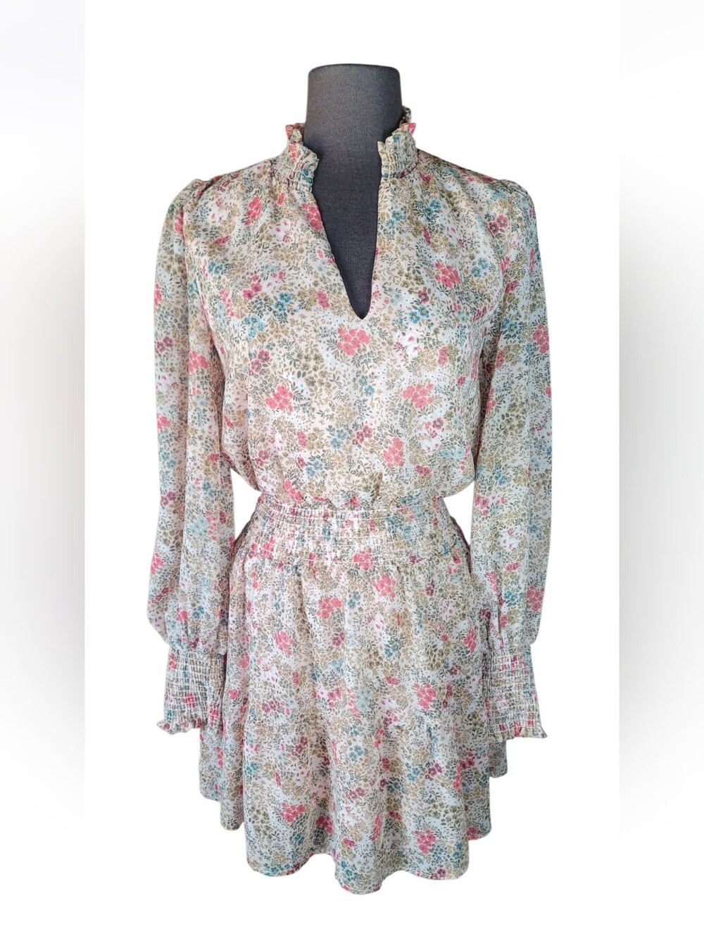 Gibsonlook Floral Ruffle Neck Long-Sleeve Dress Romantic Feminine Ditsy Floral